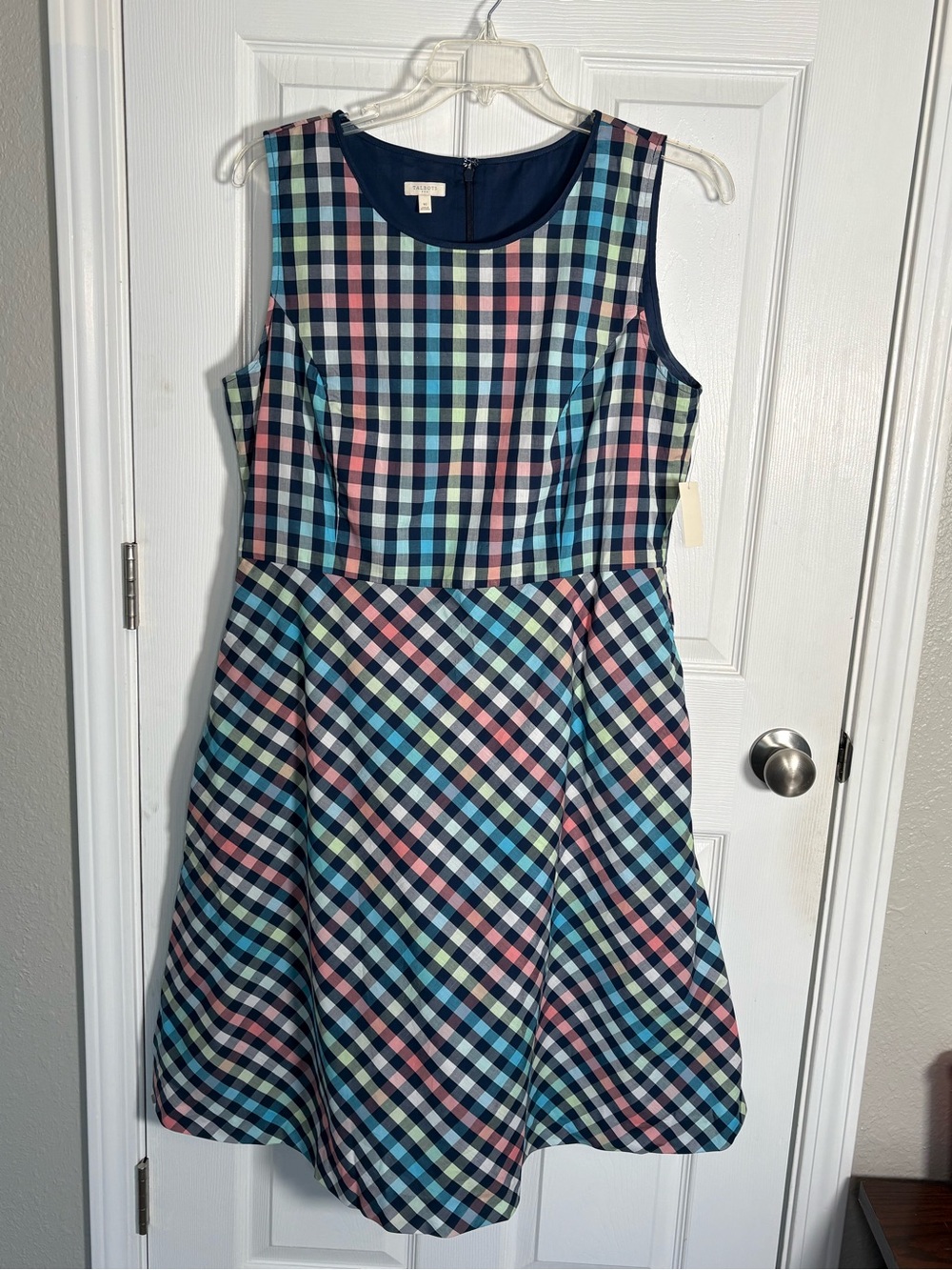 Talbots Sleeveless Plaid Fully Lined A-Line Dress. Size 16 NEW WITH TAGS